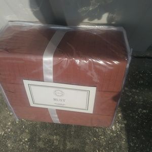 King size duvet rust